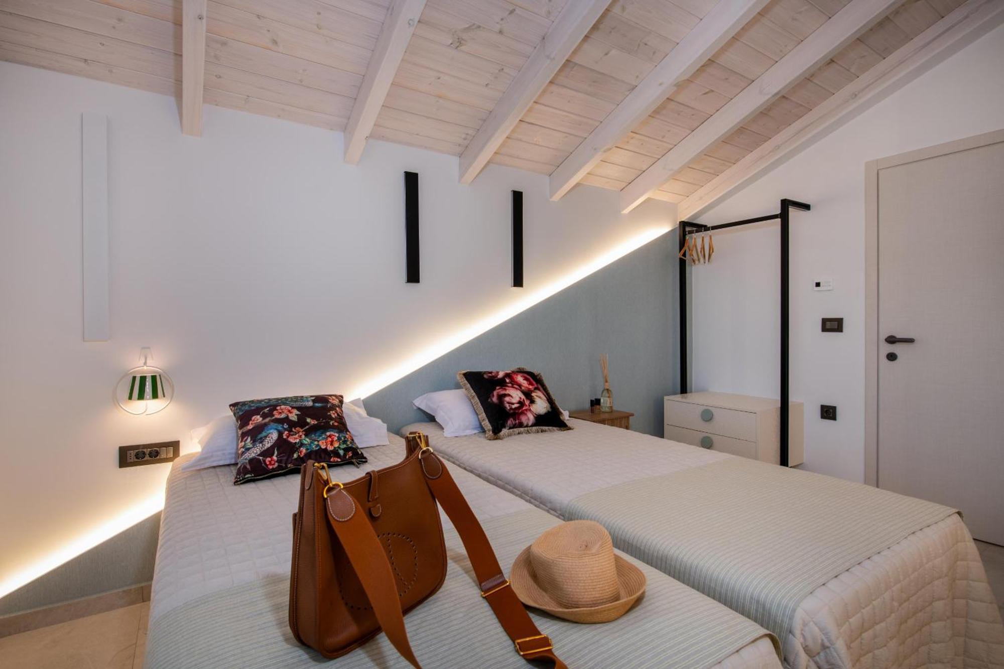 Korakiaí Flos Apartments מראה חיצוני תמונה